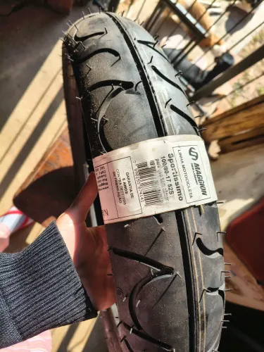 PNEU DE MOTO 100/80-17 52S MAGGION SPORTISSIMO S/C DIANTEIRO