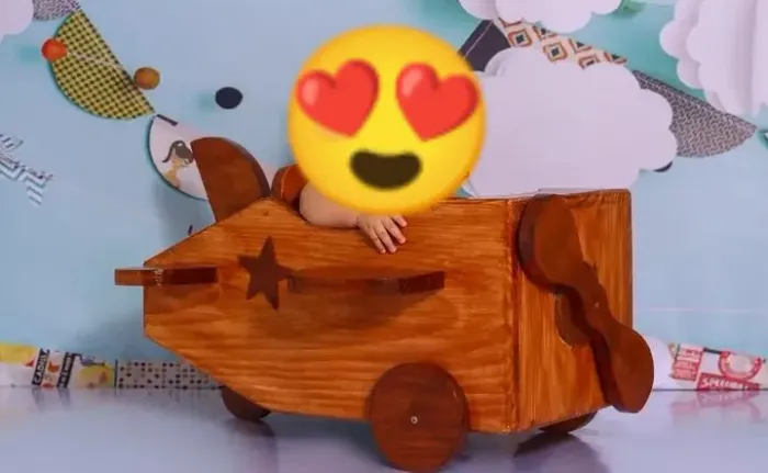 Prop avião, Newborn 
