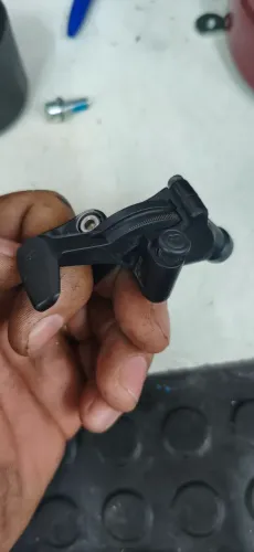 Trava da suspensão Rockshox