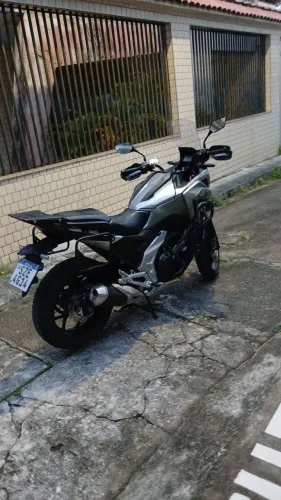 HONDA NC 750 X COM ABS UNICO DONO COM 27KM RODADOS