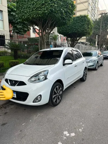 Nissan March SL 1.6 16V Flexstart 5P Aut. 2017
