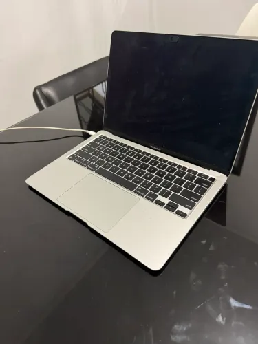 Macbook air m1 256gb