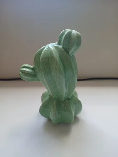Cacto - enfeite de cerâmica (22cm de altura)