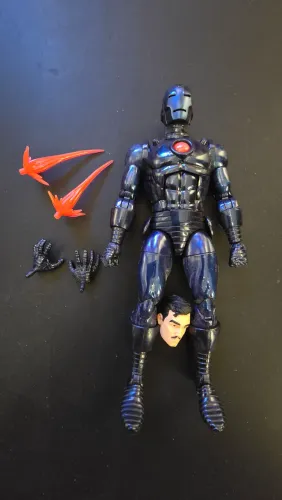 MARVEL LEGENDS - Iron Man - Homem de Ferro - Stealth