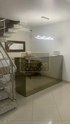 Sobrado comercial com renda para venda no Alto de Pinheiros