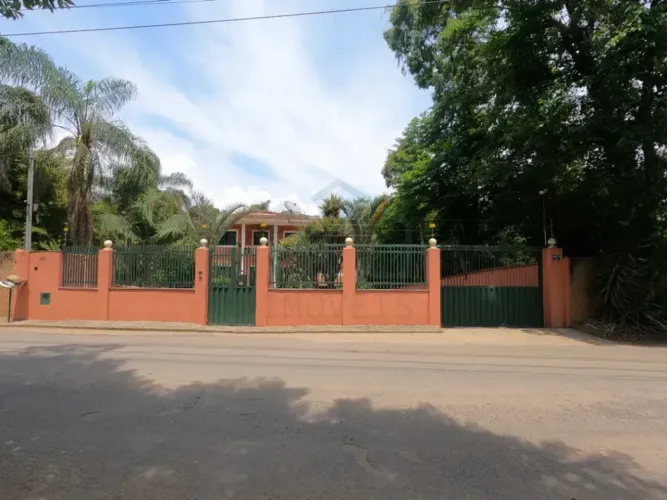 Casas Padrão em Poços de Caldas