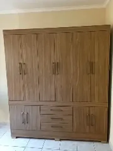 Guarda roupa