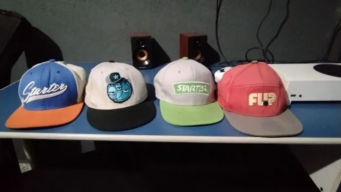 3 bones STARTER e 1 New era
