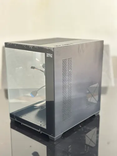 Gabinete Gamer Megabyte GB100 Mid-Tower Preto
