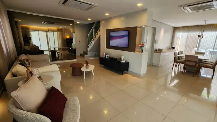 Casa Duplex de Alto Padrão | Lagoa Redonda | Fortaleza/CE