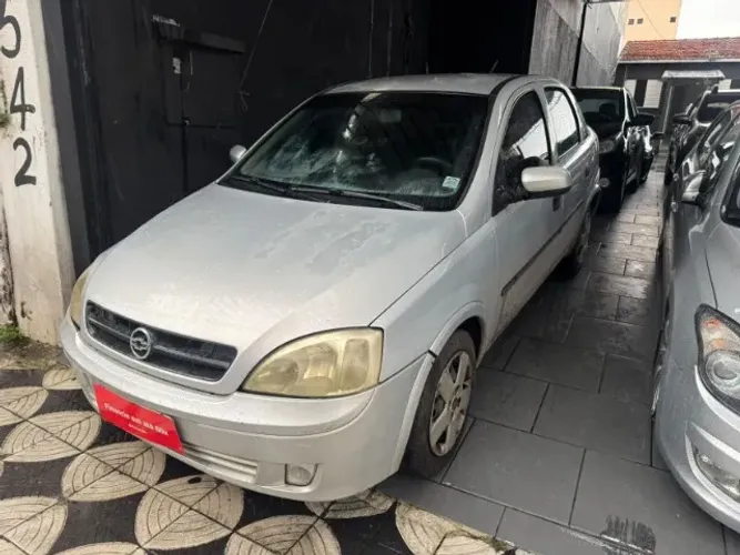 Chevrolet Corsa Sedan 1.0 MPFI 8V 71cv 4P 2002