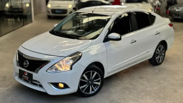 Nissan Versa Unique 1.6 16V Flexstart 4P Aut. 2018