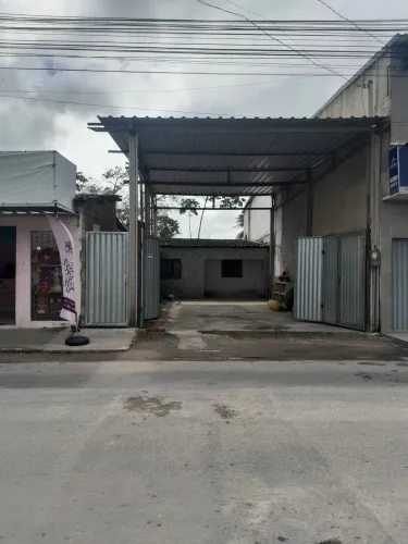 Alugo galpão com uma casa junto