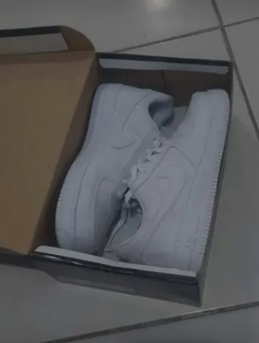 Tênis Nike casual 40/41 segunda linha