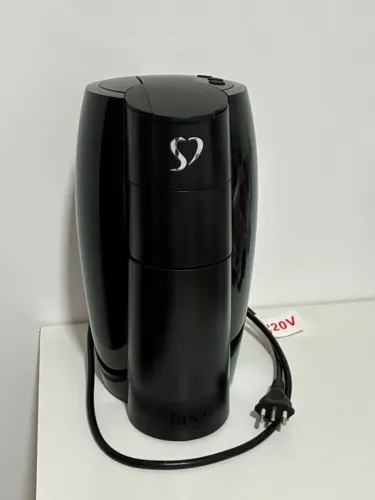Cafeteira Três Corações Preta 220V - Pouco Usada