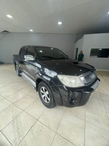 Toyota Hilux CD SRV D4-d 4X4 3.0 TDI Diesel AUT 2010