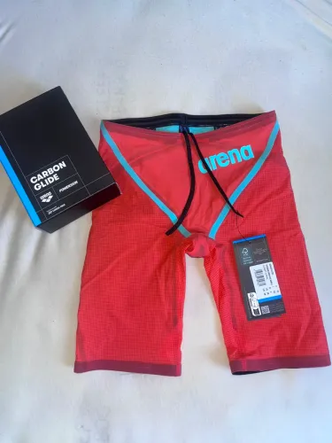 Traje para atleta de Natação 
