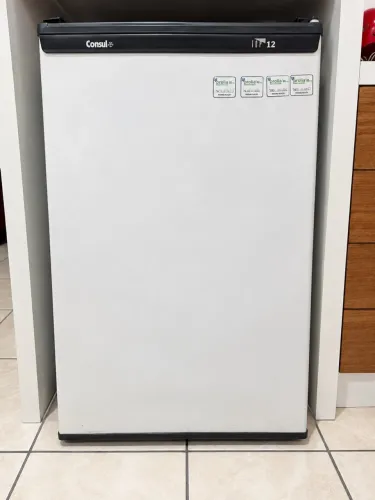 Frigobar Consul Top 12 Branco 220V com Congelador