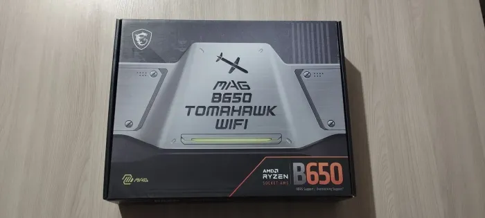 Placa Mãe MSI MAG B650 Tomahawk WIFI - AM5