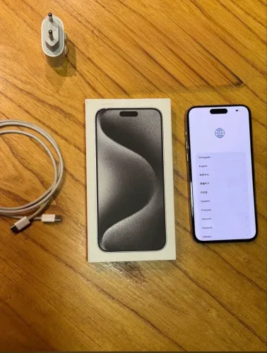 iPhone 15 pro Max 256g