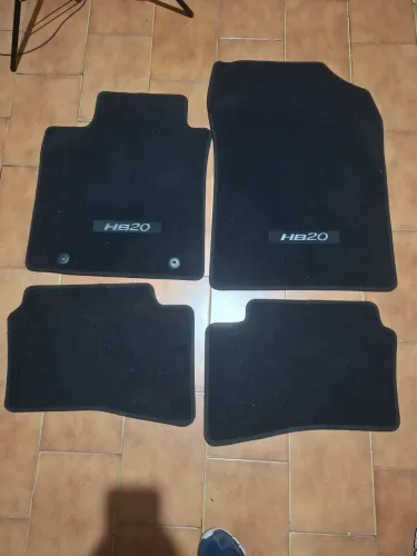 Vendo tapete hb20 original