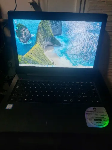 Notebook positivo i3 excelente