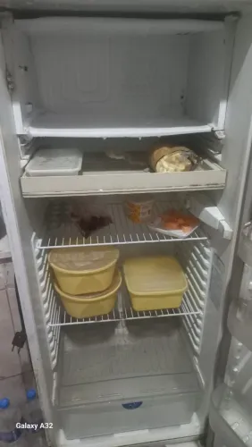 Geladeira Dako REDK34 - Funcionando Perfeitamente (Ideal p/ Envelopar ou Lazer)