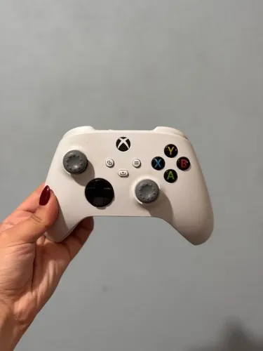 Controles de Xbox séries s seminovos