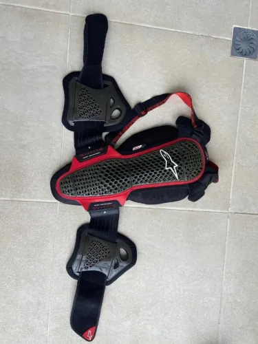 Protetor Coluna Alpinestars Nucleon Kr-3 - OTIMO ESTADO
