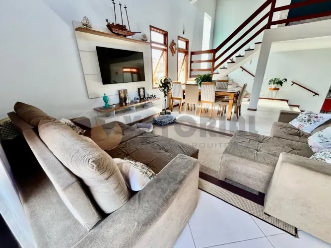 Sobrado com 3 dormitórios à venda, 272 m² por R$ 1.600.000,00 - Indaiá - Caraguatatuba/SP