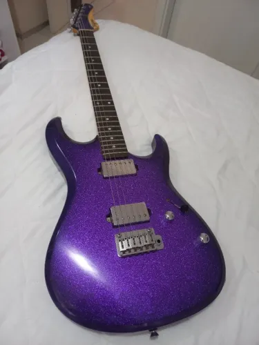 Guitarra Tagima Chameleon Signature