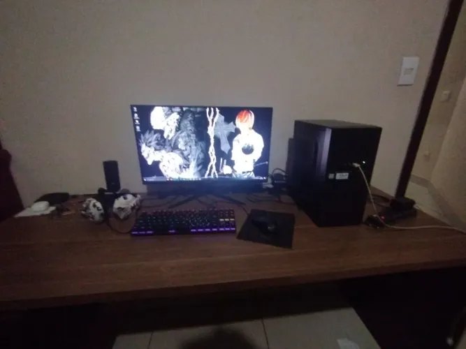 PC Gamer Completo i5-9400F + RX 580 8GB + Monitor 24" Mancer Horizon
