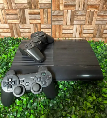 PlayStation 3 Super Slim Desbloqueado