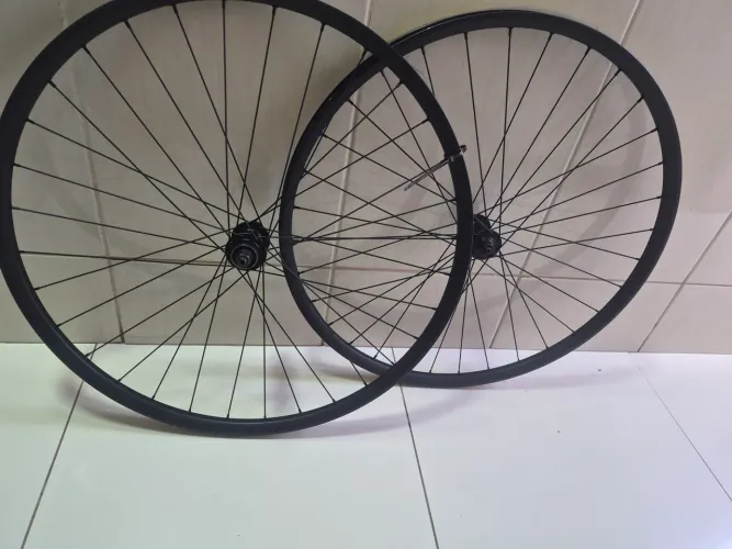 Par de rodas 29 Cubos shimano Raios inox