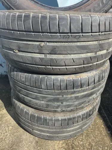 Pneus 205/55 Aro 16 Muito Novo