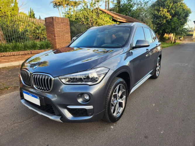 BMW X1 Sdrive 20I X-line 2.0 TB Active Flex 2019