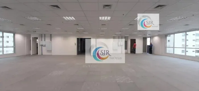 Conjunto para alugar, 335 m² por R$ 35.700,00/mês - Moema - São Paulo/SP