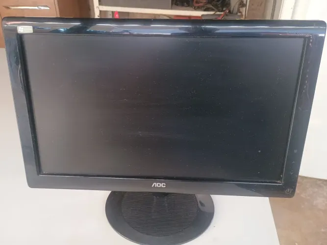 Vendo monitor 14 polegadas 