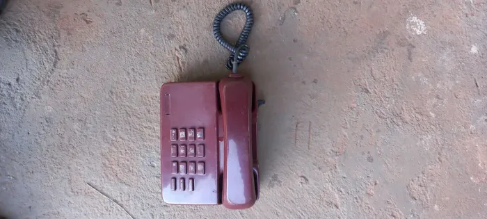 Telefone antigo