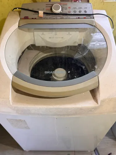 Máquina de lavar quebrada