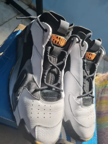 Tênis Adidas StreetBall