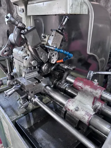 Torno automático A15 