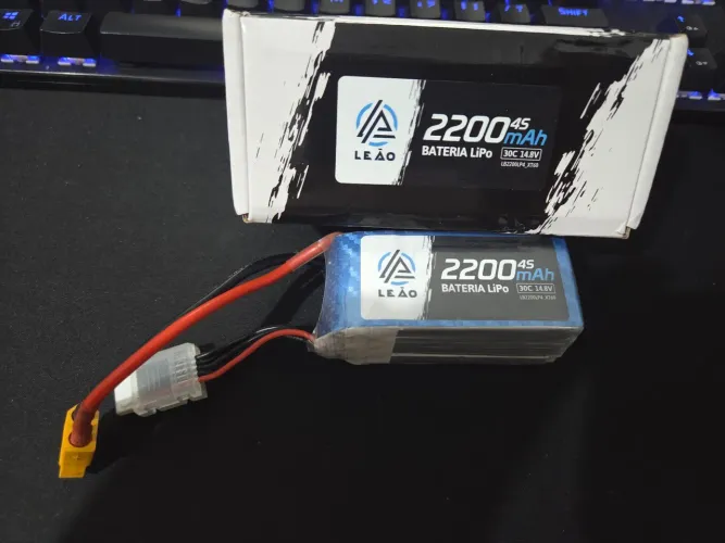 Bateria LIPO Leão 4s 2200mah - 30C - XT60 - Modelismo
