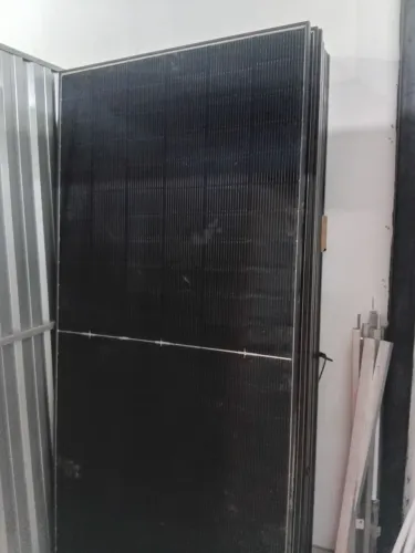 Usina solar semi-nova