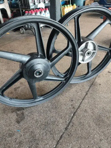 Rodas Titan 150 freio cubo, ZAP *