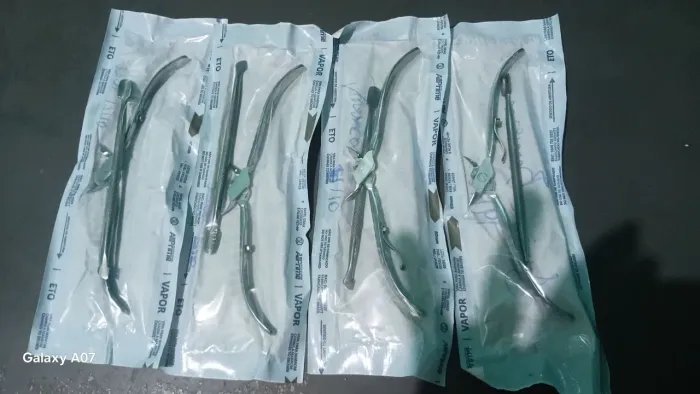 Kit de Alicates e espátulas