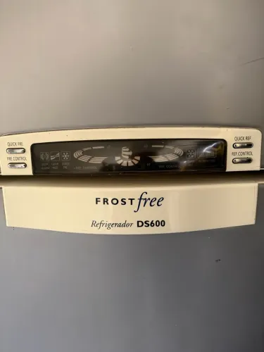 Geladeira Eletrolux DS600