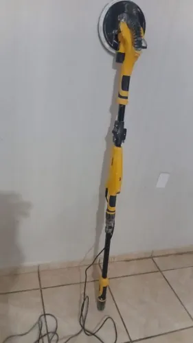 Lixadeira elétrica