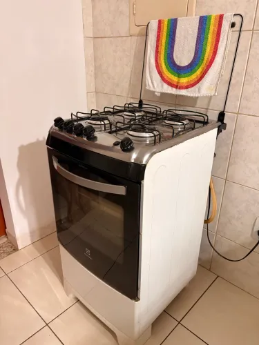 Vendo fogão Electrolux 4 bocas