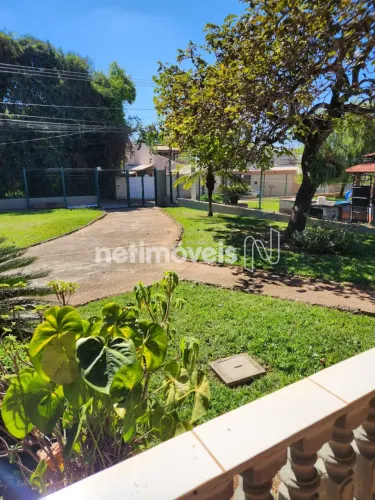 Linda casa à venda no condomínio Icaraí em Joatuba.